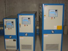 高精度模溫機(jī)，油循環(huán)模溫機(jī)